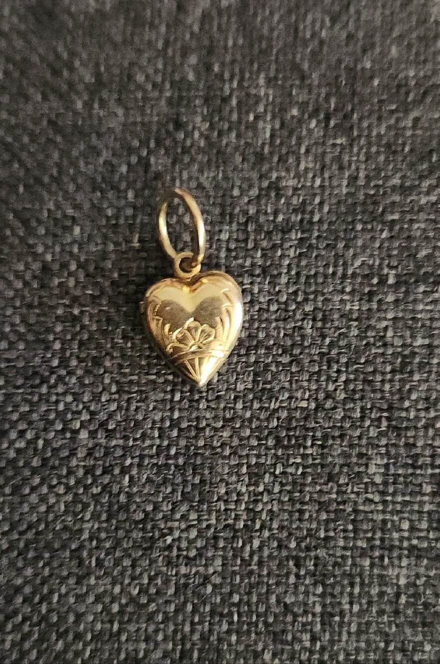 12k Gold Heart Locket Pendant - Elegant Floral Engraving
